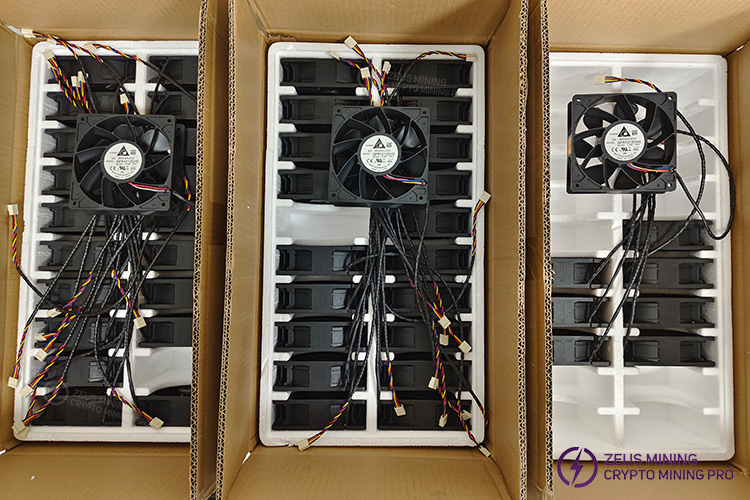 فن خنک کننده 12 ولتی دلتا الکترونیکس QFR1212GHE