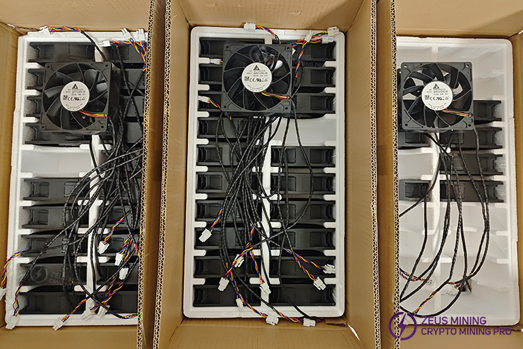 فن خنک‌کننده ۴ پین ۱۲ سانتی‌متری بدون جاروبک دلتا QFR1212HE-00 ۱۲ ولت DC ۲.۷۰ آمپر برای Antminer S21