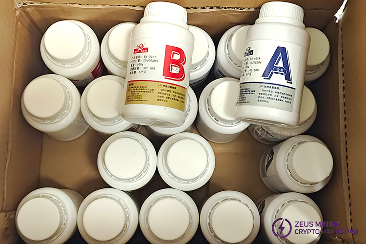 ترکیب سیلیکونی گلدانی با رسانایی حرارتی بالا 3 وات ترکیب سیلیکونی گلدانی با رسانایی حرارتی بالا 3 وات