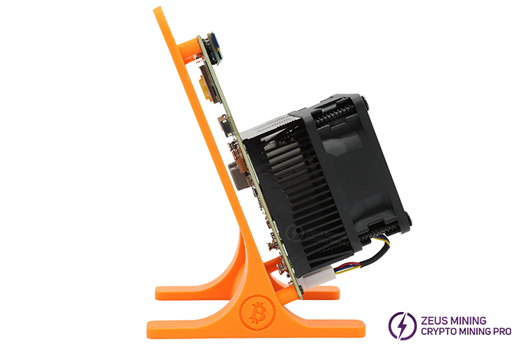 ماینر بیت کوین سولو Bitaxe GT 801 Gamma Turbo