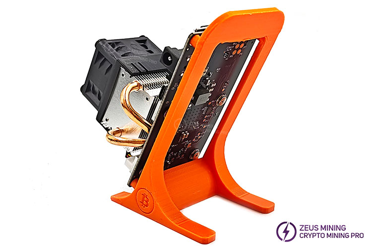 ماینر بیت کوین ایسیک Bitaxe Gamma 602