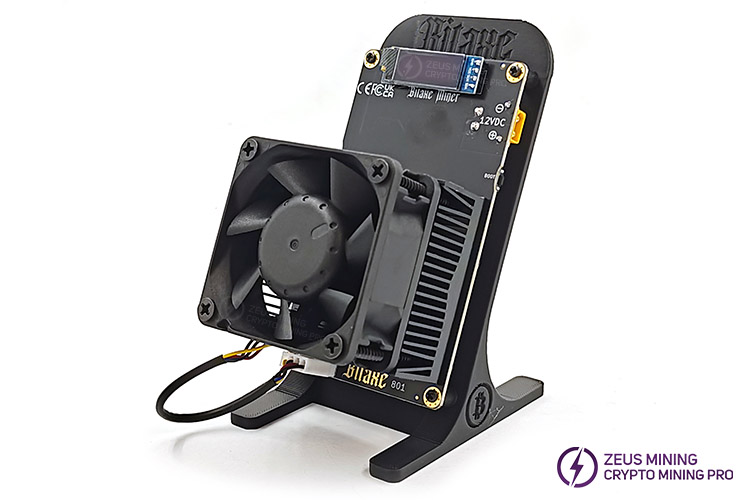 ماینر بیت کوین سولو Bitaxe GT801 2.4T 35W