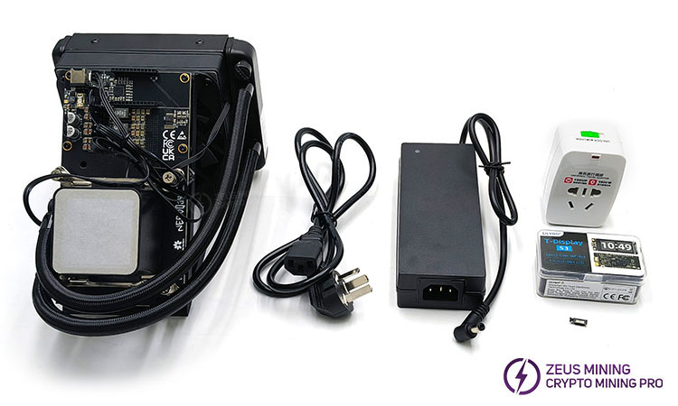NerdQaxe++ Hydro 4.8TH ماینر بیت کوین با خنک کننده مایع