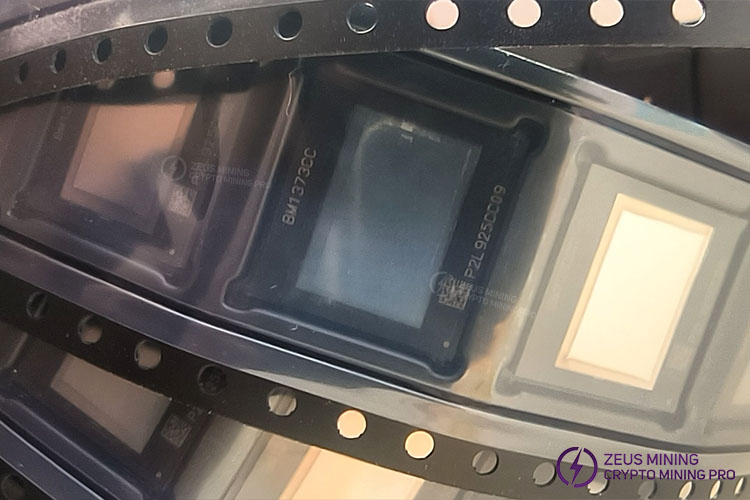 تراشه ASIC انت ماینر S23 Hydro مدل BM1373CC
