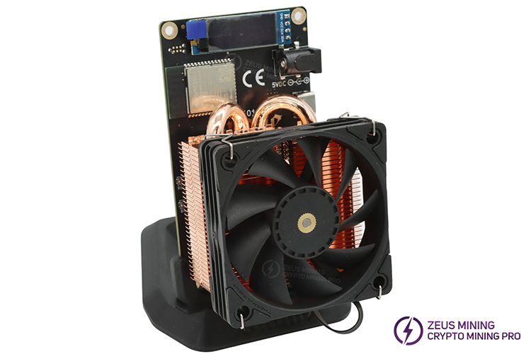  نسخه ارتقا یافته Bitaxe Gamma 601 Max 1.9Th/s با هیت سینک ارتقا یافته
