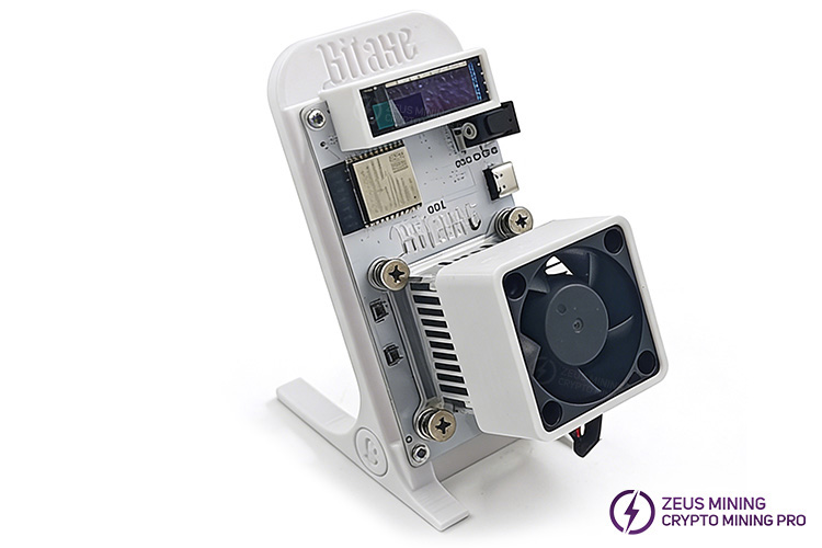 ماینر بیت کوین Bitaxe Gamma 601