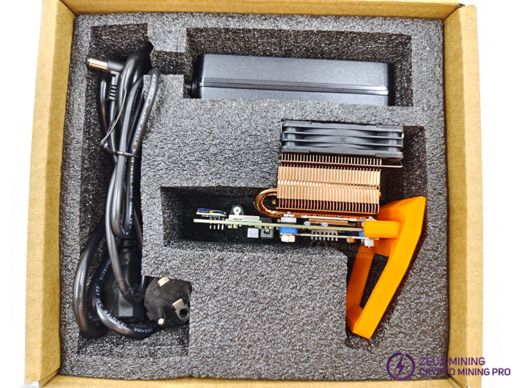 ماینر استخراج بیت کوین سولو ASIC Bitaxe Gamma 601 Max 1.9th/s
