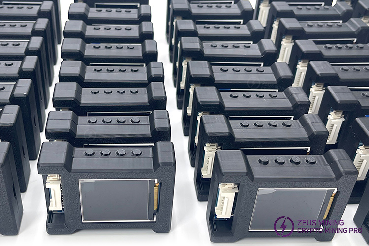 فیکسچر تست ZEUS MINING TAAS برای تعمیر ماینرهای ASIC فیکسچر تست ZEUS MINING TAAS برای تعمیر ماینرهای ASIC